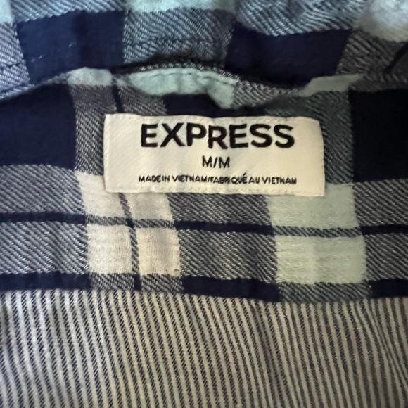 Express light flannel button down. New w/o tags. Mens M - Picture 4 of 6
